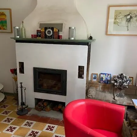 Maison De Famille